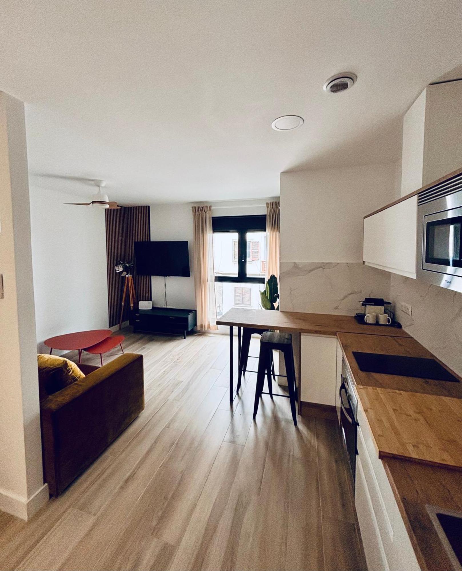 Apartamento Playa De Canteras- Albareda 1 *