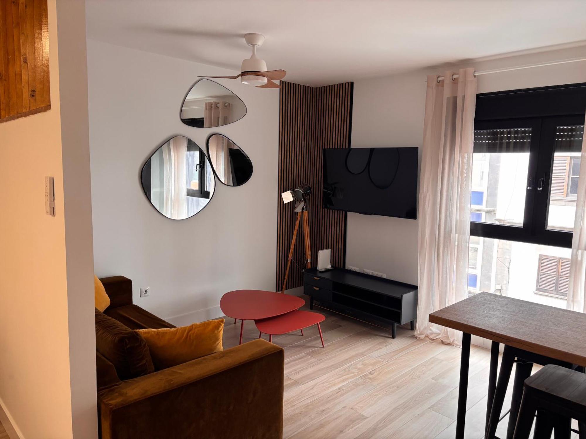Playa De Canteras- Albareda 1 Apartamento